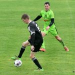 Duel Podolí a Božetic místo gólů přinesl bitku a červené karty