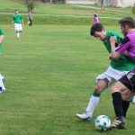 Nováček z Pojbuk měl na favorita z Ratibořských Hor slibně políčeno, ale nakonec uzavřeli smír