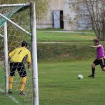 Nováček z Pojbuk měl na favorita z Ratibořských Hor slibně políčeno, ale nakonec uzavřeli smír