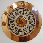 Irena Budweiserová ukončí výstavu svých mozaikových obrazů v Rudolfově koncertem