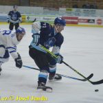 Kohouti zahnali lví smečku do kouta půltuctem už v půlce zápasu