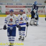 Kohouti zahnali lví smečku do kouta půltuctem už v půlce zápasu