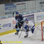 Kohouti zahnali lví smečku do kouta půltuctem už v půlce zápasu