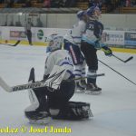 Kohouti zahnali lví smečku do kouta půltuctem už v půlce zápasu