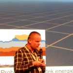 V táborském divadle diskutovali na konferenci Vize Česka problémy současnosti