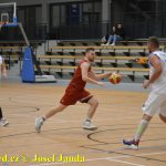 Medvědům trojky nepadaly, přesto porazili Tigers téměř o 20 bodů