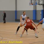 Medvědům trojky nepadaly, přesto porazili Tigers téměř o 20 bodů
