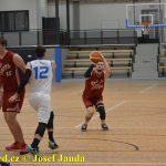 Medvědům trojky nepadaly, přesto porazili Tigers téměř o 20 bodů
