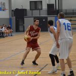 Medvědům trojky nepadaly, přesto porazili Tigers téměř o 20 bodů
