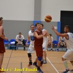 Medvědům trojky nepadaly, přesto porazili Tigers téměř o 20 bodů