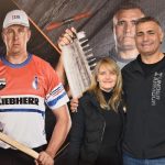 Mistr světa v timbersportu Jason Wynyard se vrátil do míst, kde se setkával s Martinem Komárkem