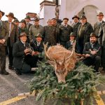 Při Svatohubertské troubené mši v Nezamyslicích nechyběl zpěv ani jelen