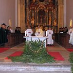 Hubertskou mši v milevské bazilice zakončil ohňostroj nad klášterem