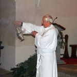 Hubertskou mši v milevské bazilice zakončil ohňostroj nad klášterem