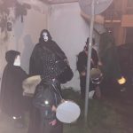 Desítky lidí vyrazily v Písku na strašidelnou cestu od stavení ke stavení