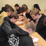 Oblastní turnaj Pišqworky vyhrál tým Kolečka, křížci a koblížci z táborské průmyslovky