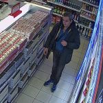 Parta mužů s ruským přízvukem kradla ve slavonickém free shopu