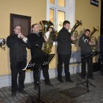 V Chýnově otevřeli výstavu betlémů ze sbírky Jana Kasla. Druhou adventní neděli završili společně