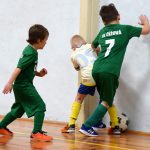 VIDEO: Čimelickou tělocvičnu zaplnili nejmenší fotbalisté, nechyběl ani Mikuláš s čerty