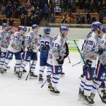 Táborský hokej prožil příjemný středeční večer. Úspěl na ledě i v pokračující tradici