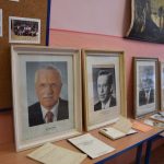 Vánoční trh na milevské 2. základní škole letos přilákal i pamětníky. Škola slaví 50 let