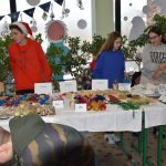 Vánoční trh na milevské 2. základní škole letos přilákal i pamětníky. Škola slaví 50 let