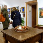Vánoční výstava Galerie u Schelů je už dvacet roků oázou, kam se lidé rádi vracejí
