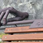 U pietního parku svaté Trojice je umístěna nová lavička věnovaná Otakaru Ševčíkovi