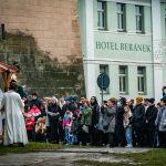 Na Štěpána viděli lidé v Blatné živý betlém