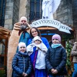 Na Štěpána viděli lidé v Blatné živý betlém