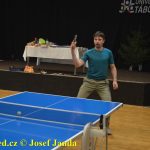 VIDEO: Vánoční turnaj v Táboře ve stolním tenisu vyhrál Alan Mačor. Nejlepší žena brala bronz