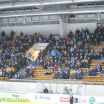 Kohouti dostali ve třetí části od Příbrami čtyři góly. V prodloužení přiletěla na led i termoska