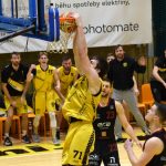 VIDEO: Sršni Nymburku statečně vzdorovali, postup jim utekl o osm bodů