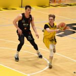 VIDEO: Sršni Nymburku statečně vzdorovali, postup jim utekl o osm bodů