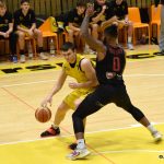 VIDEO: Sršni Nymburku statečně vzdorovali, postup jim utekl o osm bodů