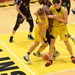 VIDEO: Sršni Nymburku statečně vzdorovali, postup jim utekl o osm bodů