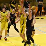 VIDEO: Sršni Nymburku statečně vzdorovali, postup jim utekl o osm bodů