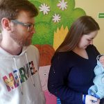 První letošní hradecké miminko na svět nechvátalo. Toníček se narodil až 14. ledna