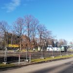 Stavba parkovacího domu u budějovické sportovní haly začala. Řidiči mohou dočasně odstavit vozy zdarma na Dlouhé louce