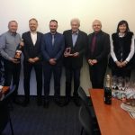 Starosta Jindřichova Hradce ocenil emeritního starostu Karla Matouška