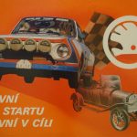 Škodovky na historických plakátech jedou proti proudu času