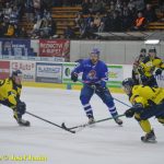 Kohouti se prosadili v souboji s Kobrou až v polovině zápasu, přesto naložili hadům půltucet