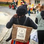 Vítěz maškarních voleb v Sedlici nepřekvapil, kampaň ovlivňoval Trautenberk