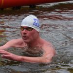 Jaromír Berounský má stříbro a jeho dcera Natálie bronz z MČR v zimním plavání