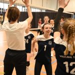VIDEO: Volejbalistky Tábora U14 bojují v kvalifikaci na MČR. Po sobotě drží postupovou příčku do další fáze