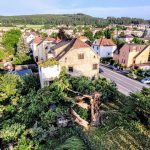 Nejstarší a nejmohutnější strom Strakonic nevydržel nápor středeční bouřky