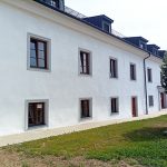 Zámek v Nové Včelnici město prodalo za korunu. Teď tam vzniká hotel i dům s pečovatelskou službou