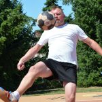 VIDEO: Jednadvacátý ročník nohejbalového turnaje se v Záhoří hrál na novém hřišti
