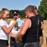 Vítězové okresní pohárové soutěže ve Zbelítově odjeli k požáru. Pro nemocnou Zuzku hasiči vybrali 21 200 korun