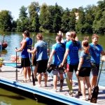 Hradecký rybník Vajgar ovládly dračí lodě. Vajgarská saň se jela už po šesté